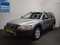 Volvo XC70 - 2.5 T 210pk AWD Momentum Trekhaak 1800kg/ Stoelverw./ Spoiler