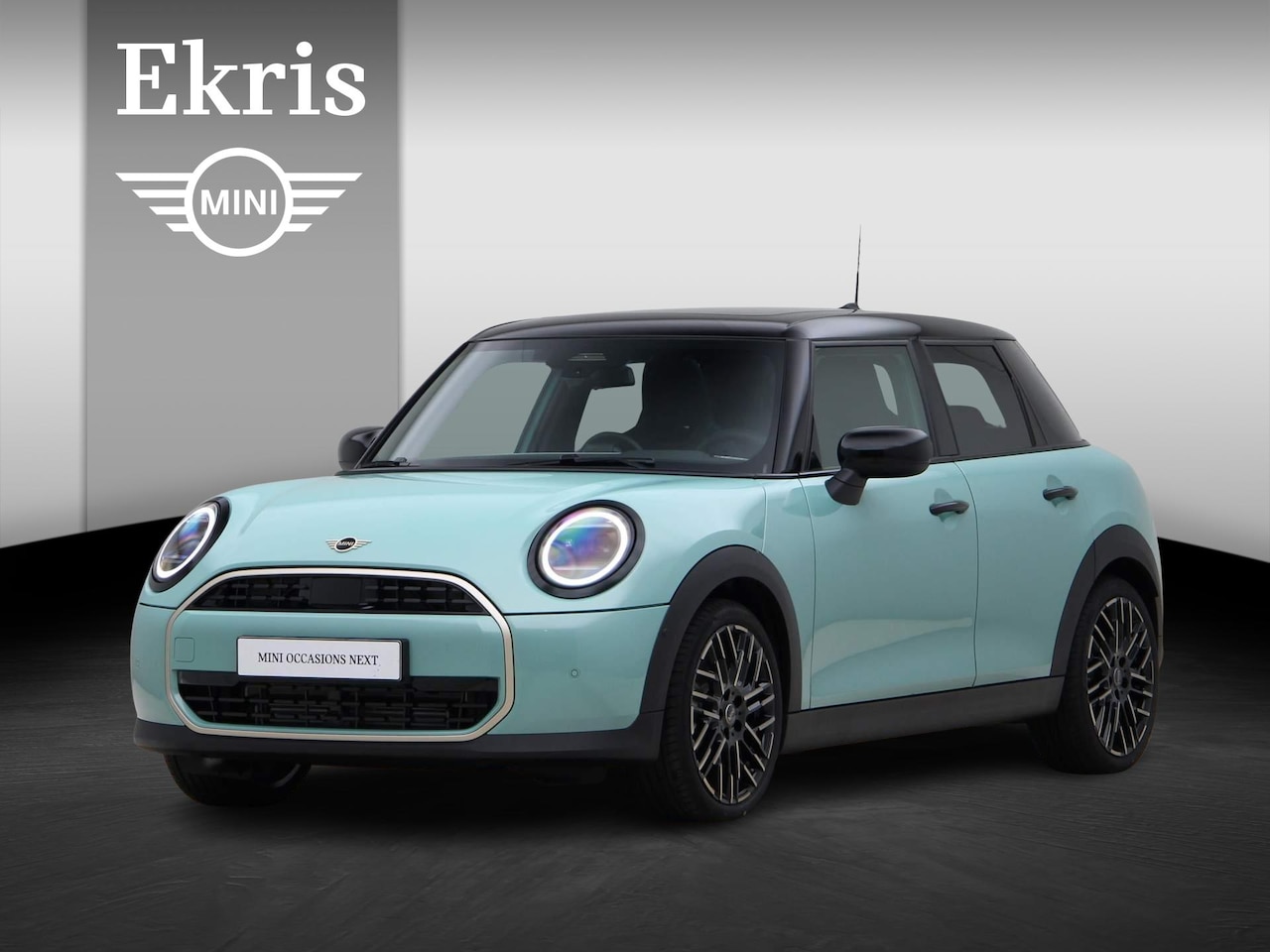 MINI Cooper - 5-deurs C Favoured Pakket M - AutoWereld.nl