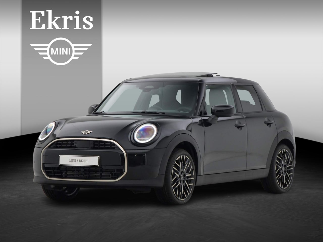 MINI Cooper - 5-deurs C Favoured Pakket M PRIVATE LEASE EUR 599,- (48 mnd/10.000 km) - AutoWereld.nl