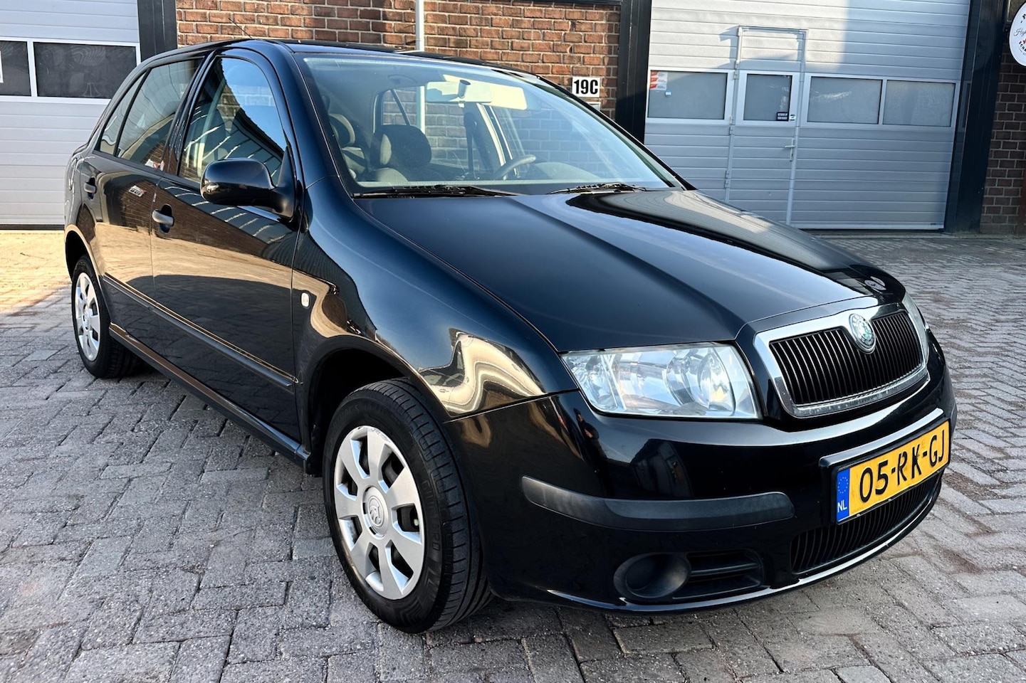 Skoda Fabia - 1.4-16V Ambiente | Airco | Cruise control - AutoWereld.nl