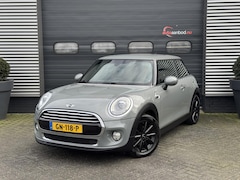 MINI Cooper - 1.5 D Pepper | Navigatie | Parkeersensoren | Lichtmetalen Velgen | Stoelverwarming | Clima