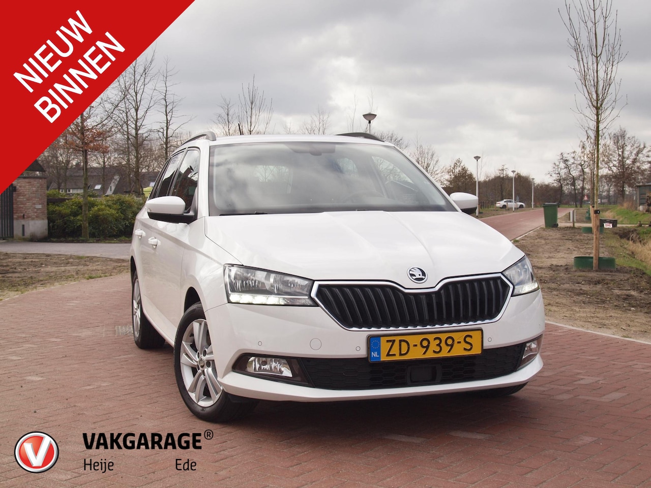 Skoda Fabia Combi - 1.0 TSI Style | Automaat | Cruise Control | Trekhaak | Parkeersensoren | - AutoWereld.nl