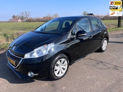 Peugeot 208 - 1.2 VTi Blue Lease , Navigatie