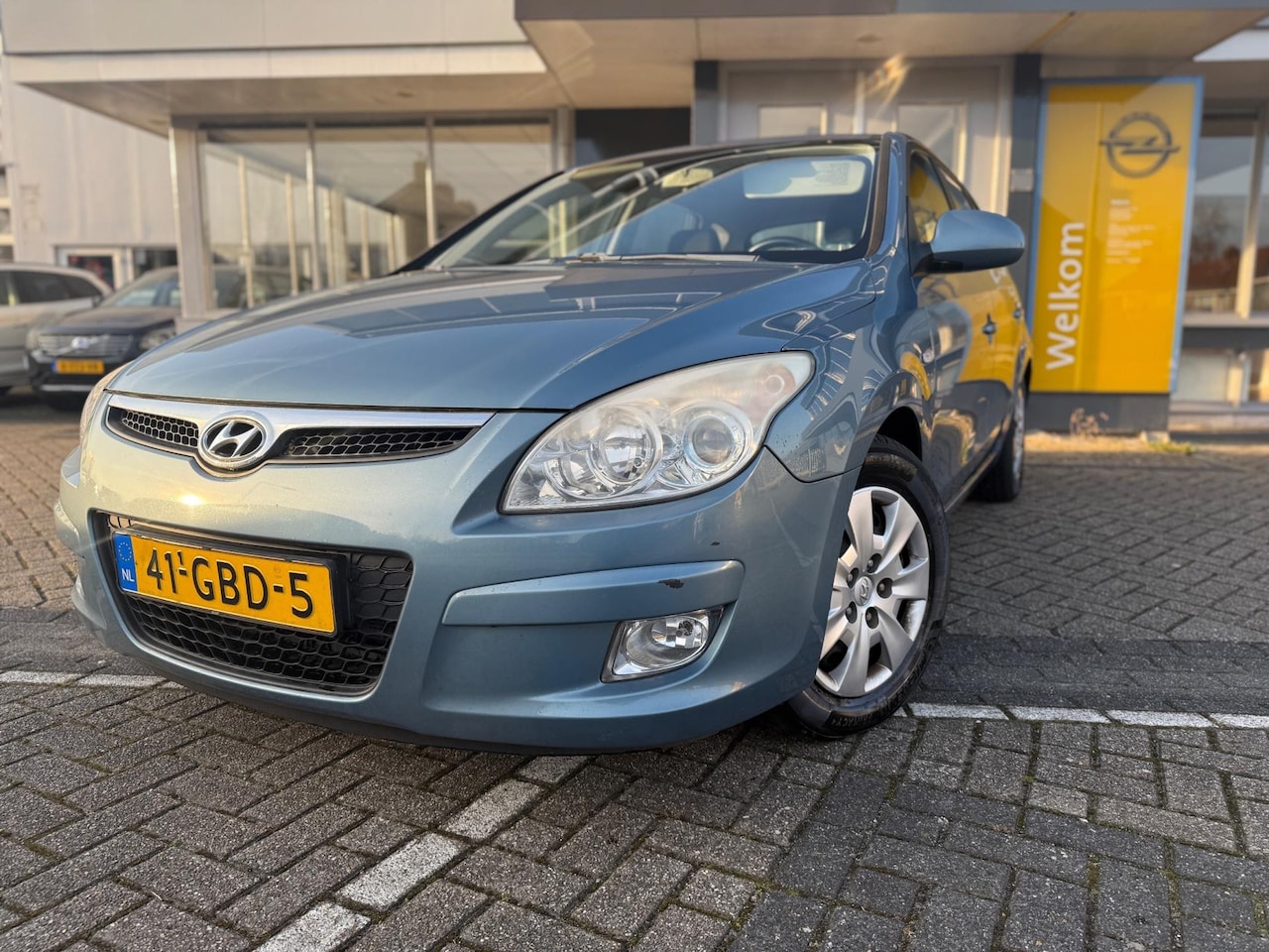 Hyundai i30 - 1.6i Dynamic | Goed onderhouden | Nieuwe banden | Trekhaak - AutoWereld.nl