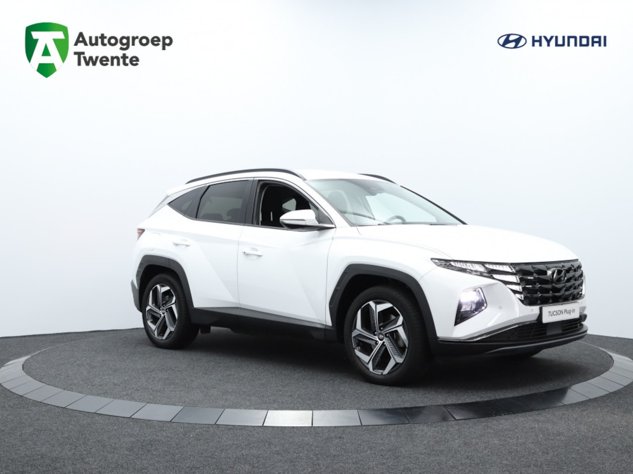 Hyundai Tucson - Tucson 1.6 T-GDI Trend Plug-In Hybrid 4WD (E6d) - AutoWereld.nl