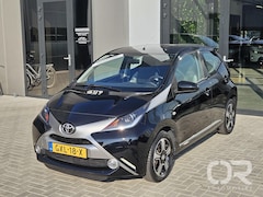 Toyota Aygo - 1.0 VVT-i x-clusiv Cam ECC LM15 20.000km