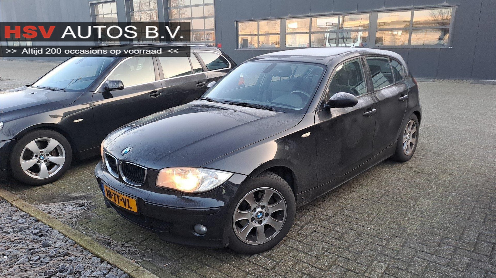 BMW 1-serie - 120i High Executive 150PK airco LM 4-deurs - AutoWereld.nl