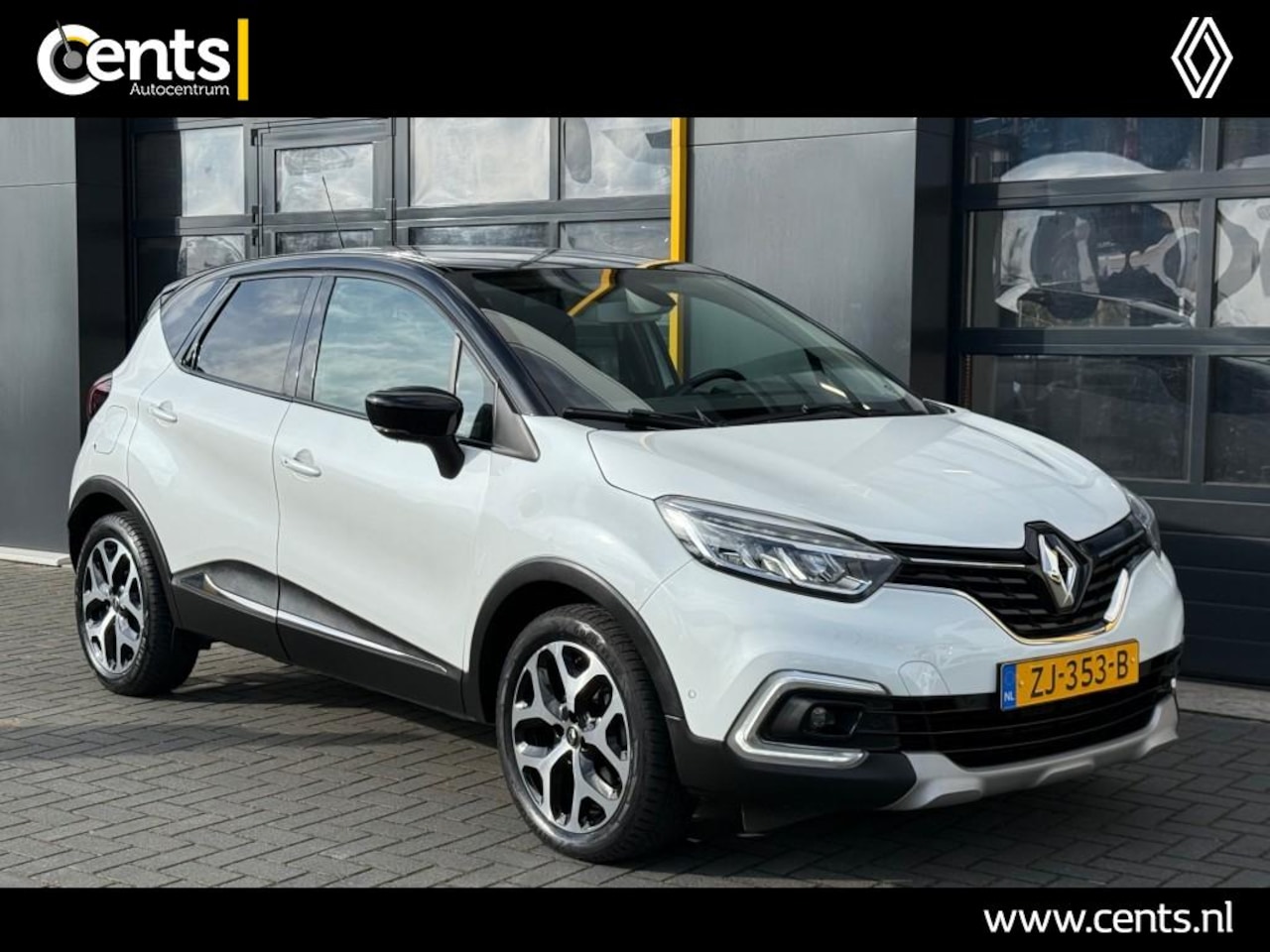 Renault Captur - 1.3 TCe 150 pk EDC Automaat Intens Camera - AutoWereld.nl