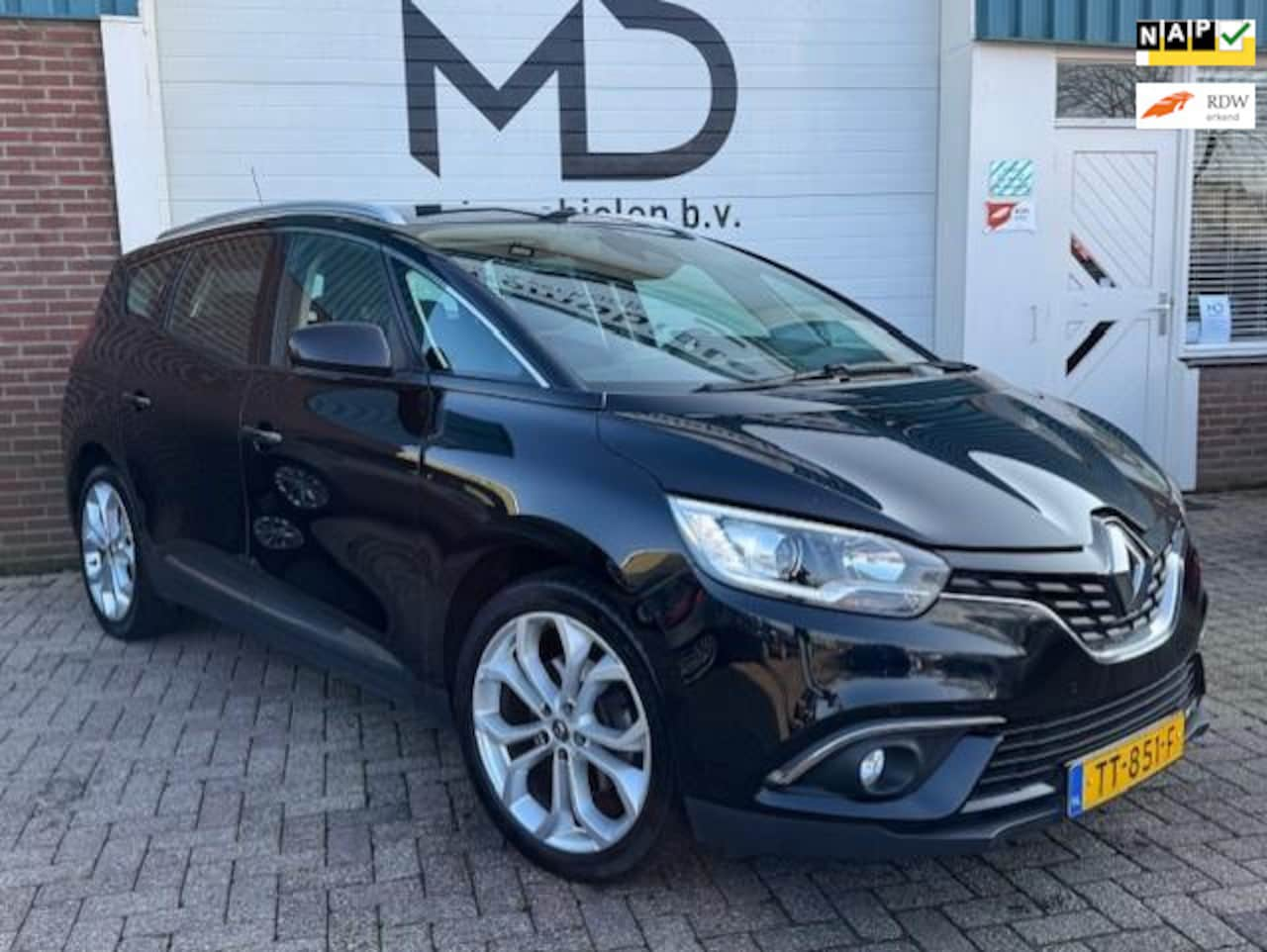 Renault Grand Scénic - 1.2 TCe Intens / Dealer onderhouden-LED - AutoWereld.nl