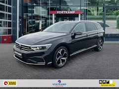 Volkswagen Passat Variant - 1.4 TSI DSG GTE PANO-DAK/CAMERA/DYNAUDIO/NAVI/CARPLAY/ACC/STOELV