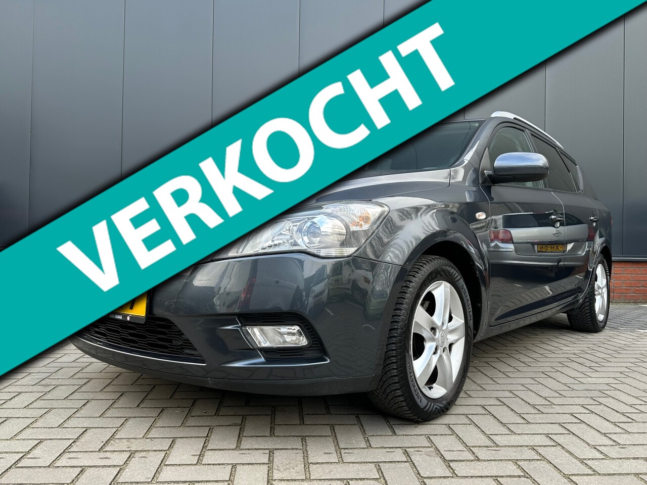 Kia Cee'd - 1.4 CVVT X-ecutive 1.4 CVVT X-ecutive (12 mnd BOVAG garantie) - AutoWereld.nl