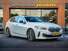 BMW 1-serie - 118i Introduction Edition M Pakket Panodak Leer DAB+ Navigatie Stoel Stuurverw