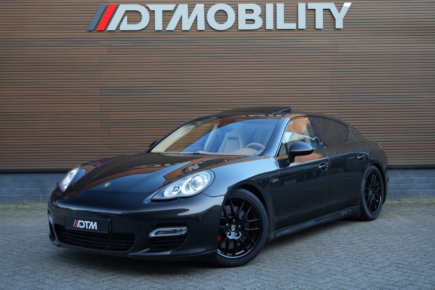 Porsche Panamera - 4.8 Turbo | Schuif-/Kanteldak | Leder | Bose | Vol | - AutoWereld.nl