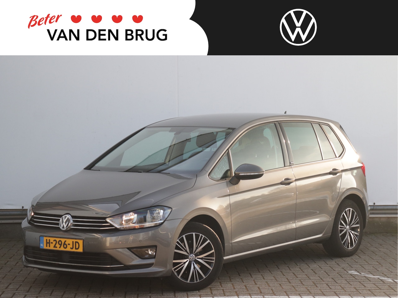 Volkswagen Golf Sportsvan - 1.4 TSI Comfortline 125pk Automaat | Navigatie | Trekhaak | Adaptive Cruise | Stoelverwarm - AutoWereld.nl