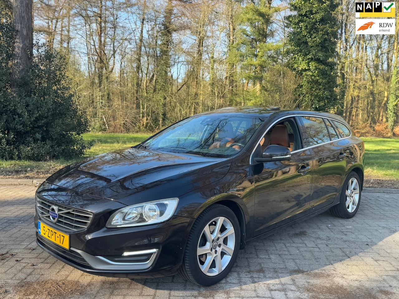 Volvo V60 - 2.0 D4 Summum 2015 Cognac Leder - AutoWereld.nl