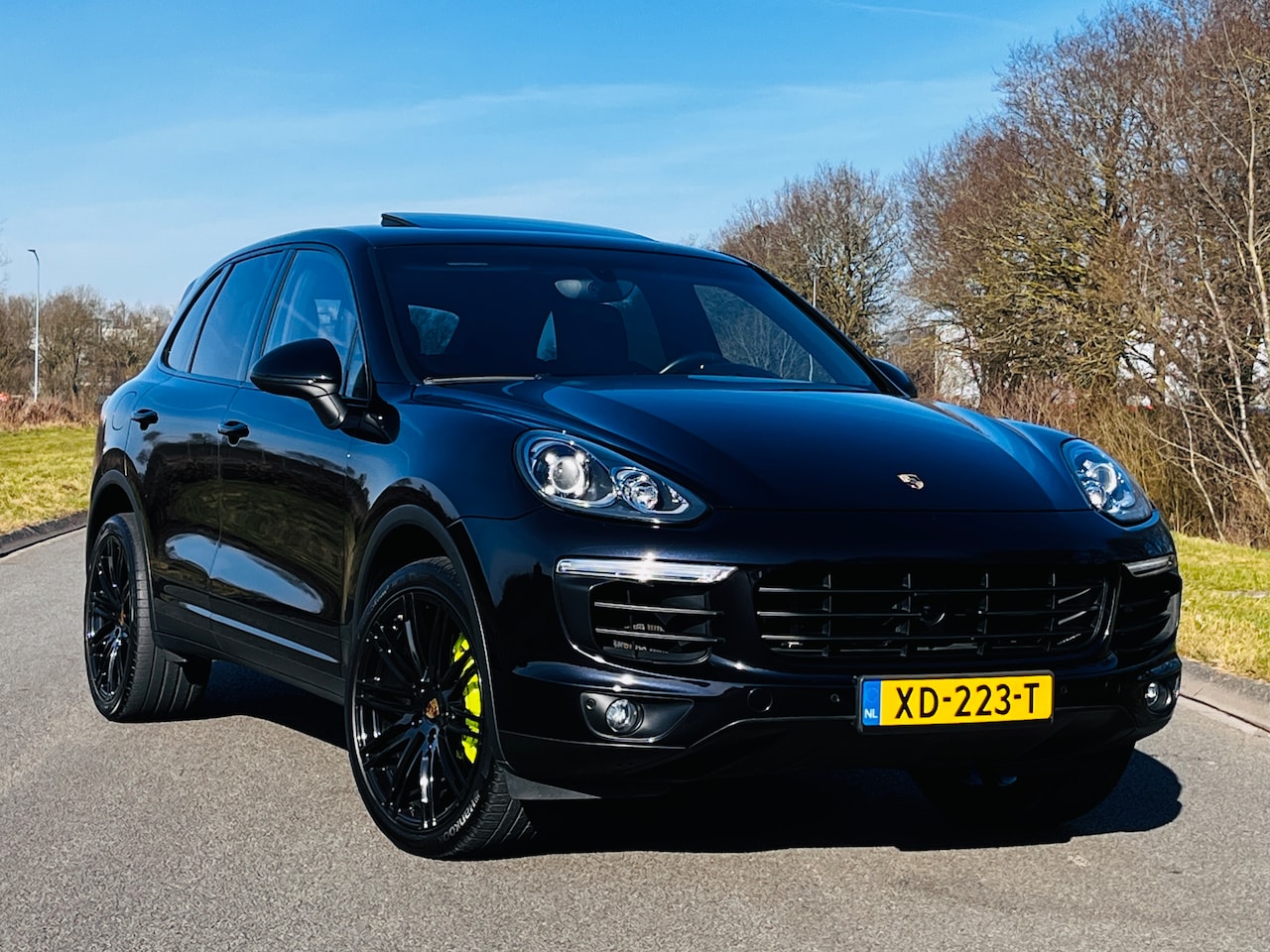 Porsche Cayenne - 3.0 S E-Hybrid Porsche Cayenne 3.0 V6 416pk E-hybrid S Tiptronic S 2015 ACC Lucht Dealer Onderhouden - AutoWereld.nl