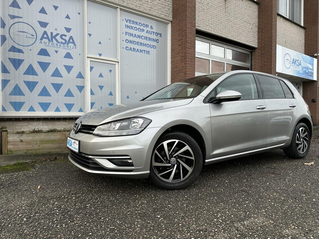 Volkswagen Golf - 1.0 TSI Join 116pk DSG/Navi/CarPlay/Garantie/Stlvw - AutoWereld.nl