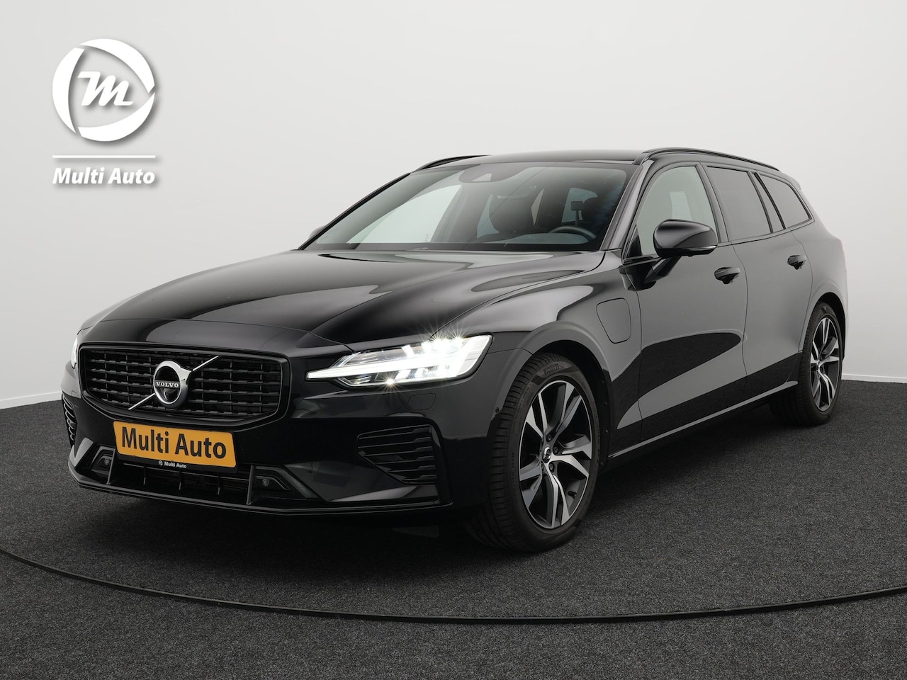 Volvo V60 - 2.0 T8 Recharge AWD R-Design Plug in Hybrid PHEV | Lederen Sportstoelen Memory | Trekhaak - AutoWereld.nl