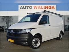 Volkswagen Transporter - 2.0 TDI L1H1 28 Imperial | Carplay | Trekhaak | Cruise | Parkeersensoren | Schuifdeur