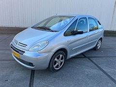 Citroën Xsara Picasso - 1.8i-16V nieuwe apk trekahaak