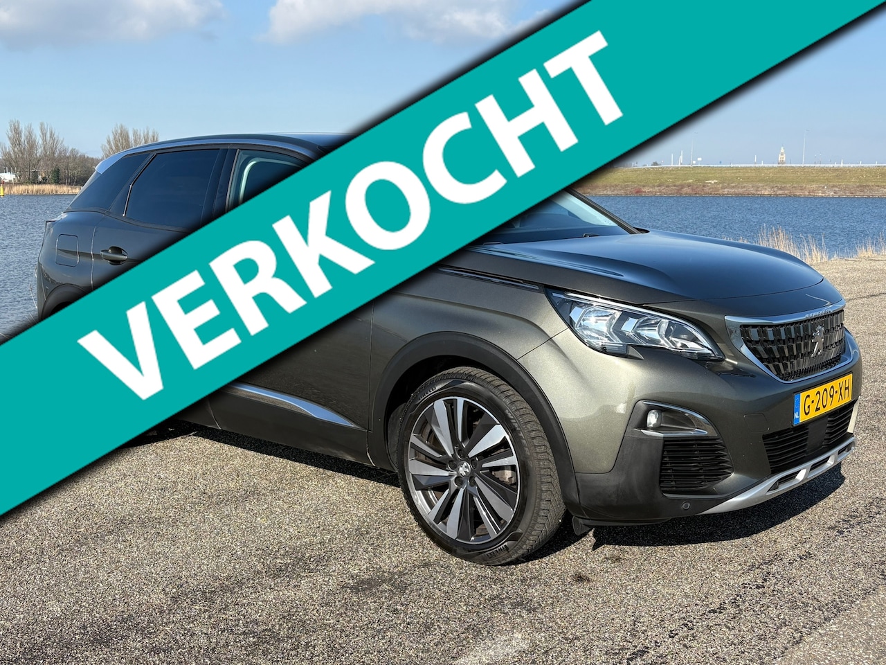 Peugeot 3008 - 1.2 PureTech Blue Lease Premium/NL/CAM/ECC/1eig - AutoWereld.nl