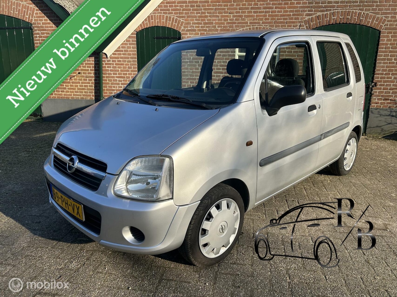 Opel Agila - 1.0-12V Essentia NIEUWE APK/INRUILKOOPJE - AutoWereld.nl