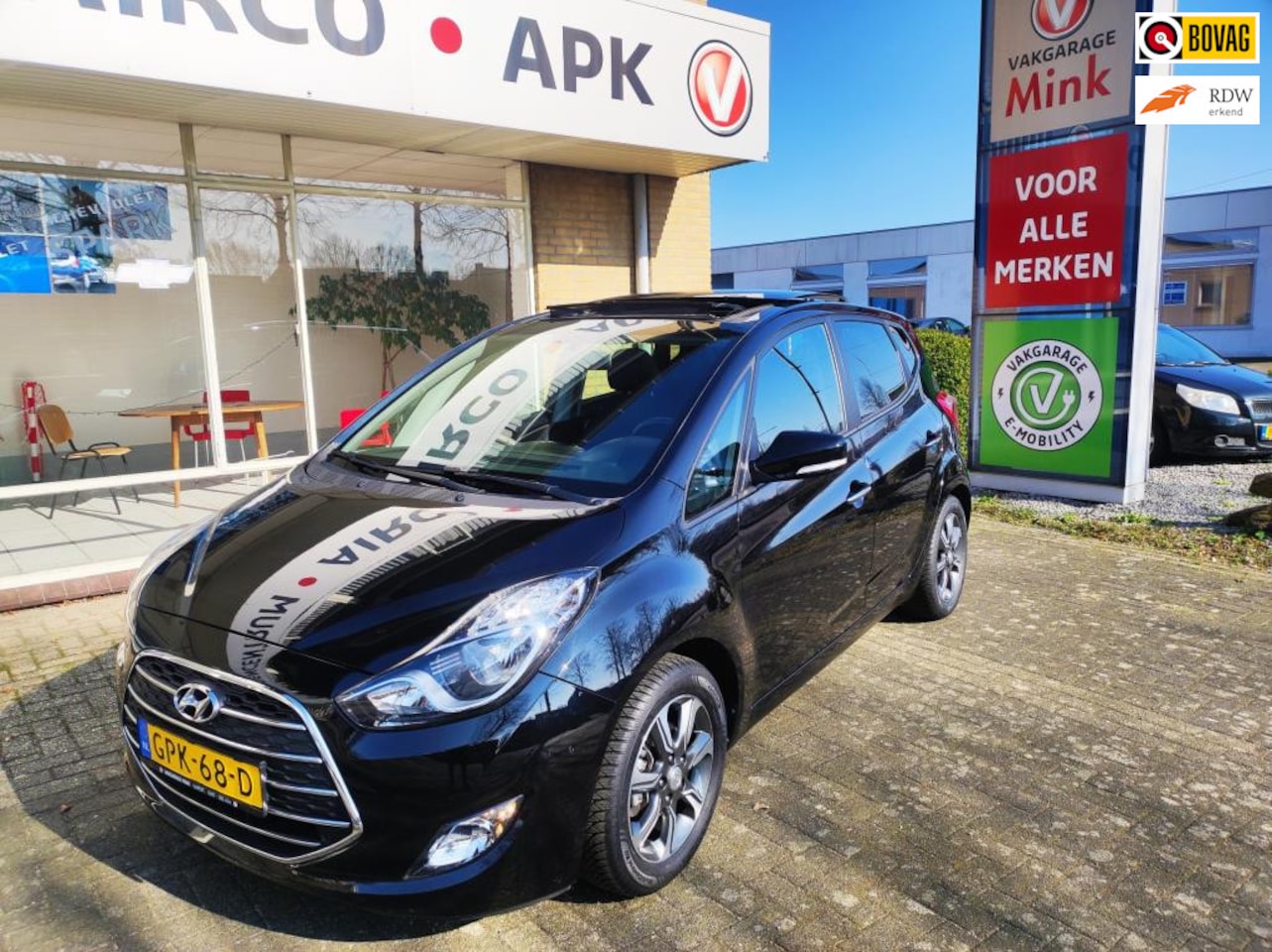 Hyundai ix20 - 1.6i Premium 35.000 km !!! - AutoWereld.nl