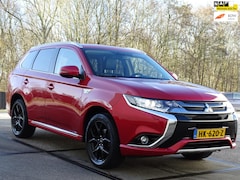 Mitsubishi Outlander - 2.0 PHEV Business Edition - XENON - NAVIGATIE - CLIMATE / CRUISE - DEALER ONDERHOUDEN - NA