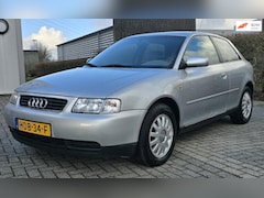 Audi A3 - 1.6 Attraction