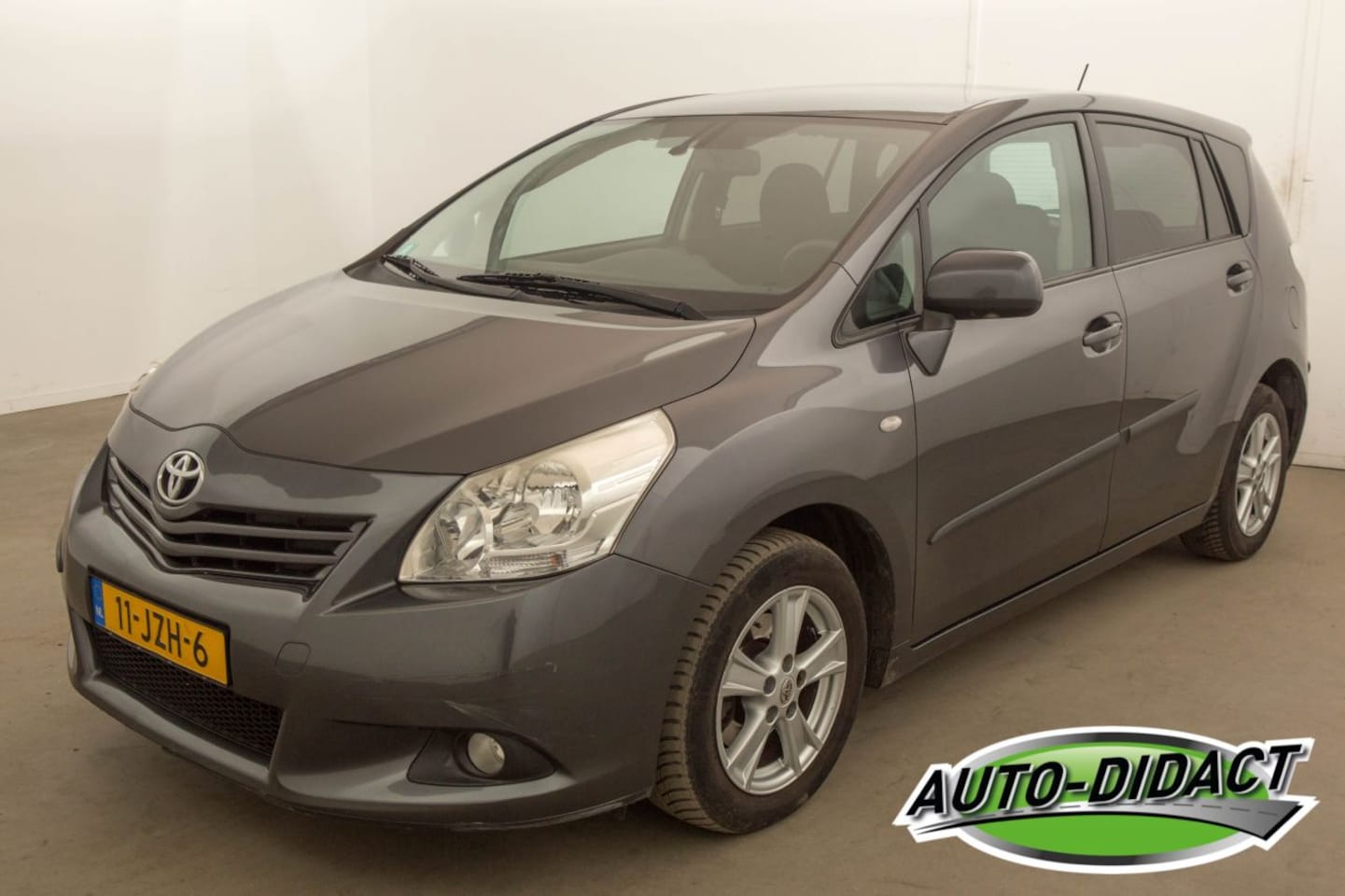 Toyota Verso - 1.8 VVT-i 7p. Automaat / Dynamic Business - AutoWereld.nl