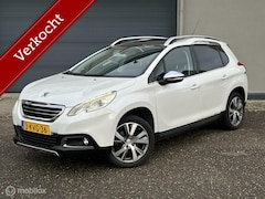 Peugeot 2008 - 1.6 VTi/Dealer onderhouden/Navi/Parkeersensoren