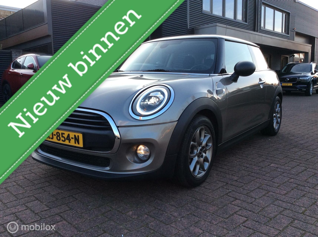 MINI One - Mini 1.5 Chili Navigatie 16"lm vlg Airco 3-Deurs - AutoWereld.nl