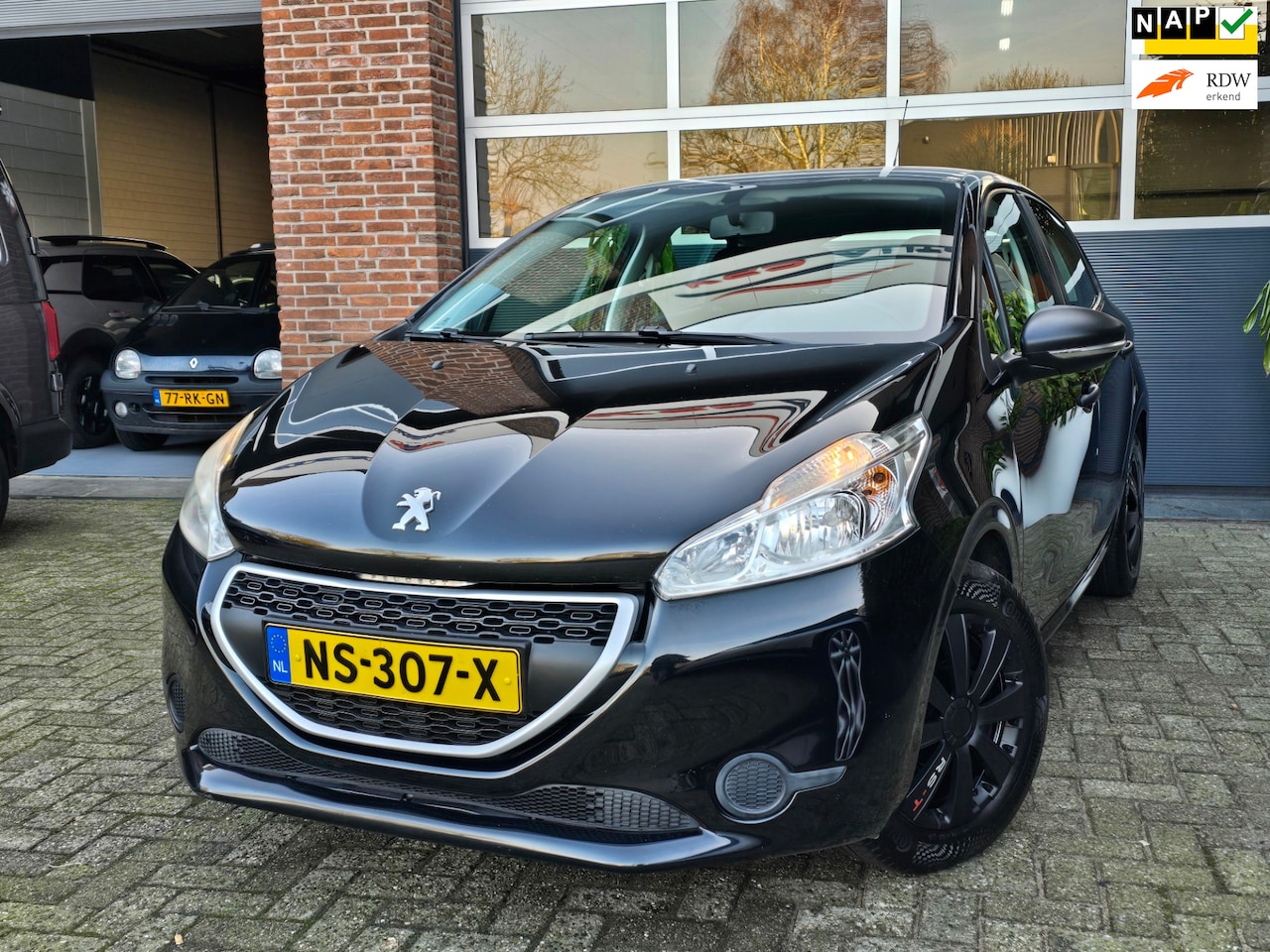 Peugeot 208 - 1.0 VTi Access 5DR |Airco |Apk - AutoWereld.nl