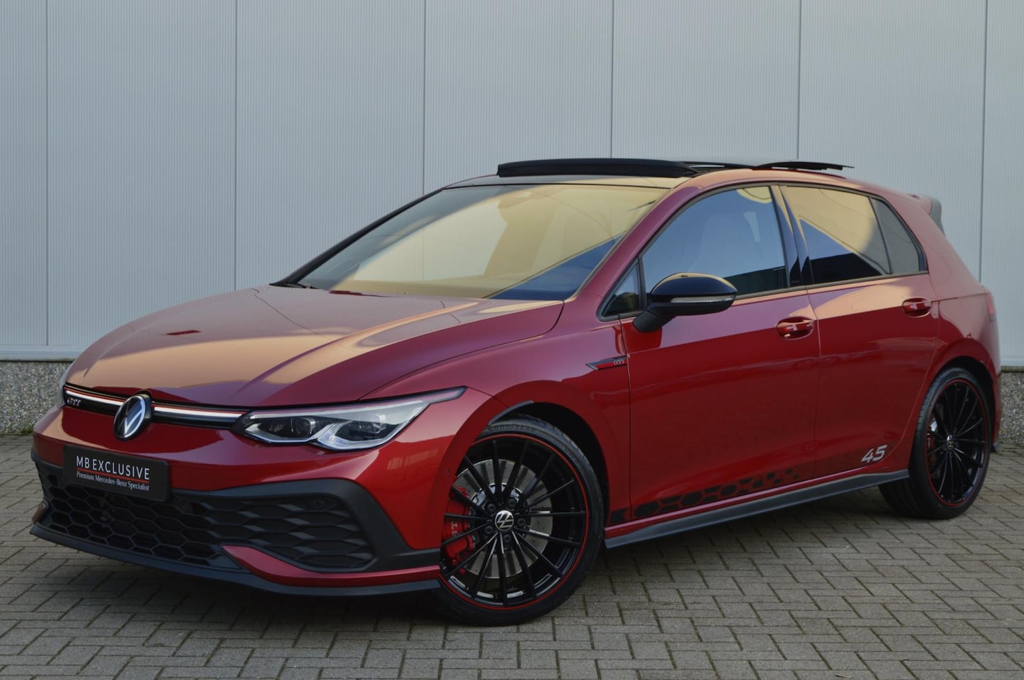 Volkswagen Golf - 8 2.0 GTI Clubsport 45 Jahre Edition Akra DSG7 2022 - AutoWereld.nl