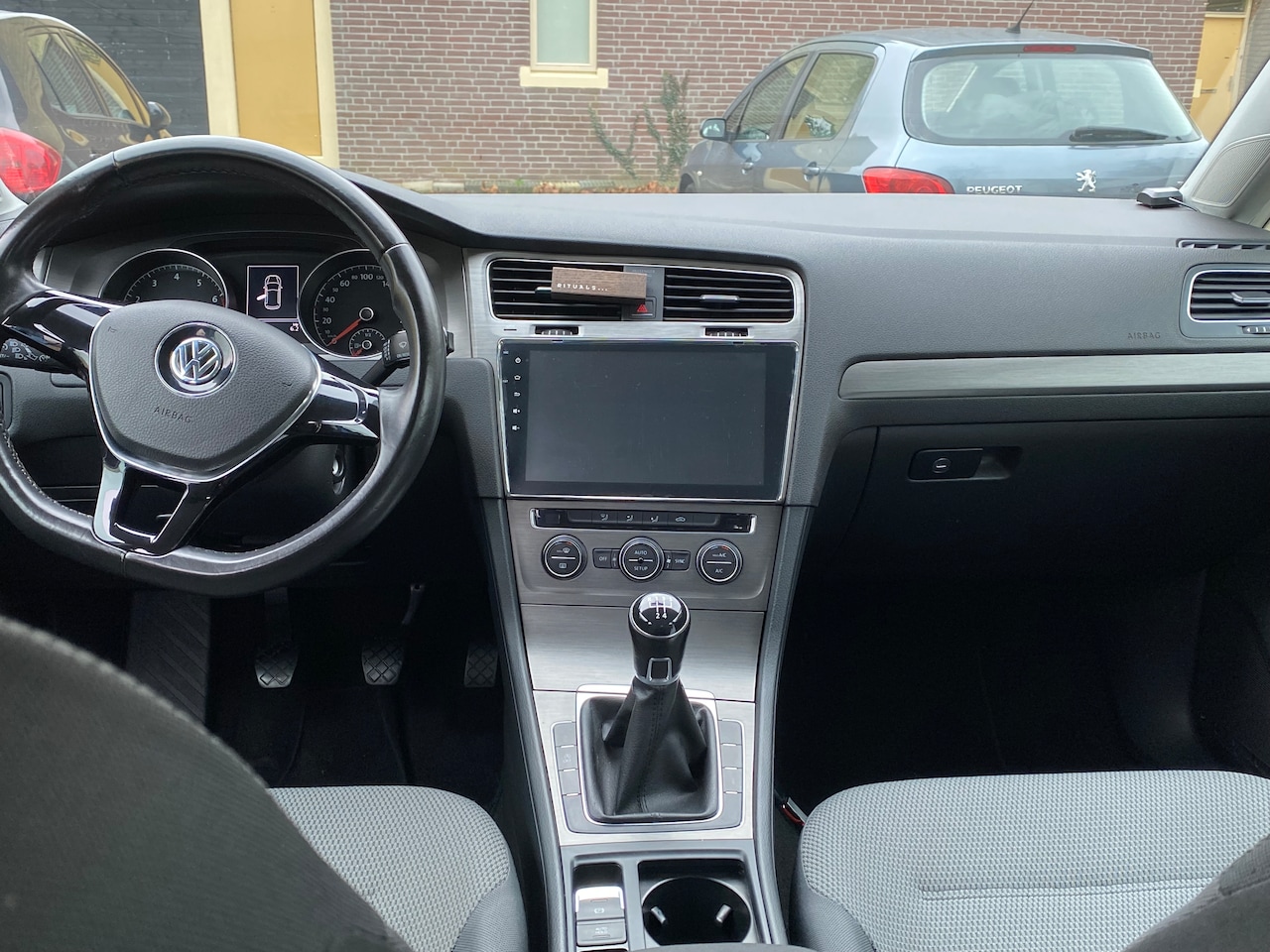 Volkswagen Golf - 1.2 TSI Trendline - AutoWereld.nl