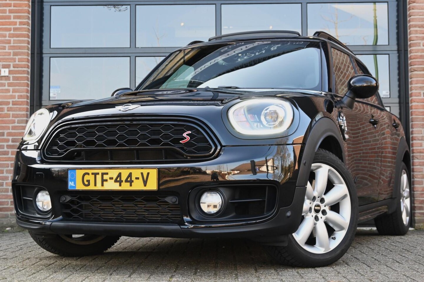 MINI Countryman - Mini 2.0 Cooper S ALL4 Chili Yours Leder Pano Carplay - AutoWereld.nl