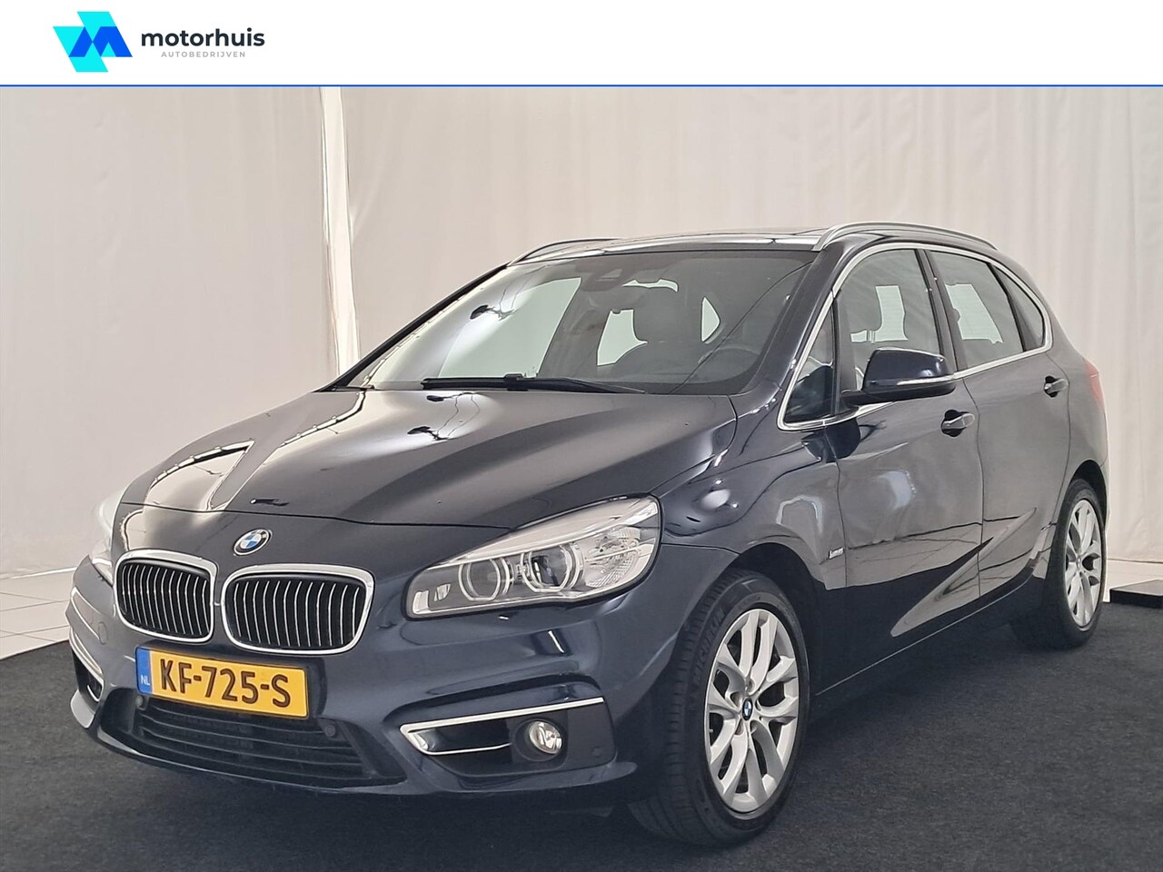 BMW 2-serie Active Tourer - (f45) 218i 136pk Automaat Centennial High Executive / Leder / Camera / Navigatie / HUD / N - AutoWereld.nl