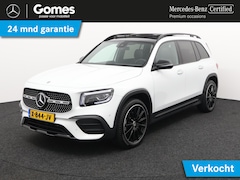 Mercedes-Benz GLB - 180 AMG | Panoramadak | Nightpakket | Achteruitrijcamera | Stoelverwarming | Sfeerverlicht