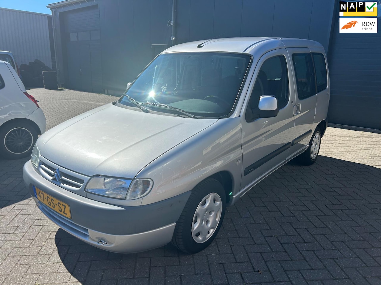 Citroën Berlingo - 1.6-16V Multispace Rolstoelauto - invalideauto - AutoWereld.nl