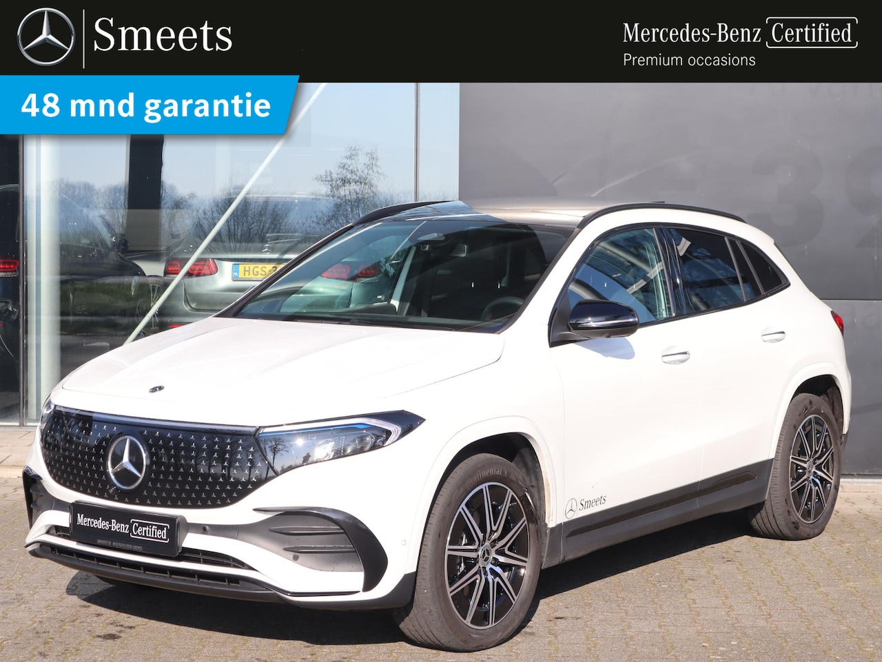 Mercedes-Benz EQA - 250+ AMG Line 71 kWh | Panoramadak | Trekhaak | Memory Seats | LED | 360 camera | Automaat - AutoWereld.nl