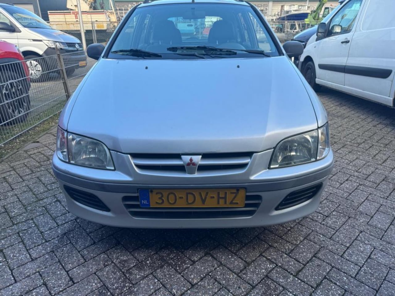 Mitsubishi Space Star - 1.3 GL Limited Edition 1.3 GL Limited Edition - AutoWereld.nl