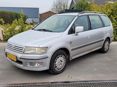 Mitsubishi Space Wagon - 2.4 GLX 7pers. | Airco | Trekhaak