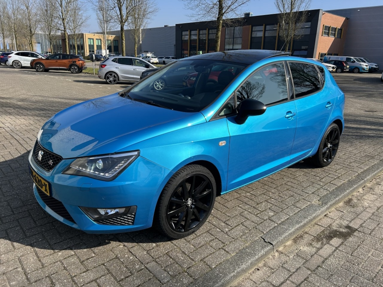 Seat Ibiza - 1.0 EcoTSI FR Con. PANO XENON CARPLAY NAP! - AutoWereld.nl