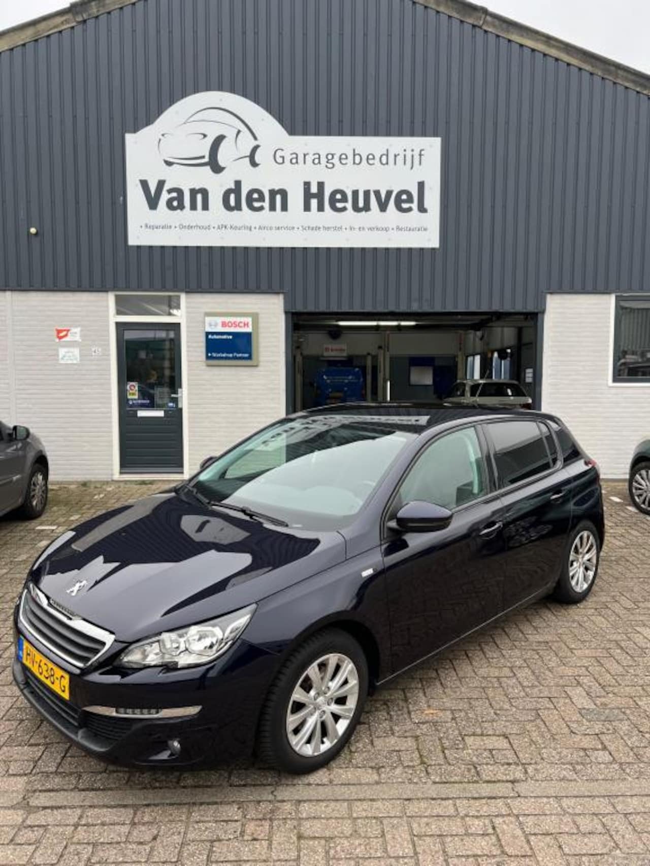 Peugeot 308 - 1.2 PureTech Style 1.2 PureTech Style - AutoWereld.nl