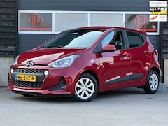 Hyundai i10 - 1.0i Comfort Navi Cruise Airco Apk Nap