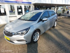 Opel Astra Sports Tourer - 1.0 Business Executive