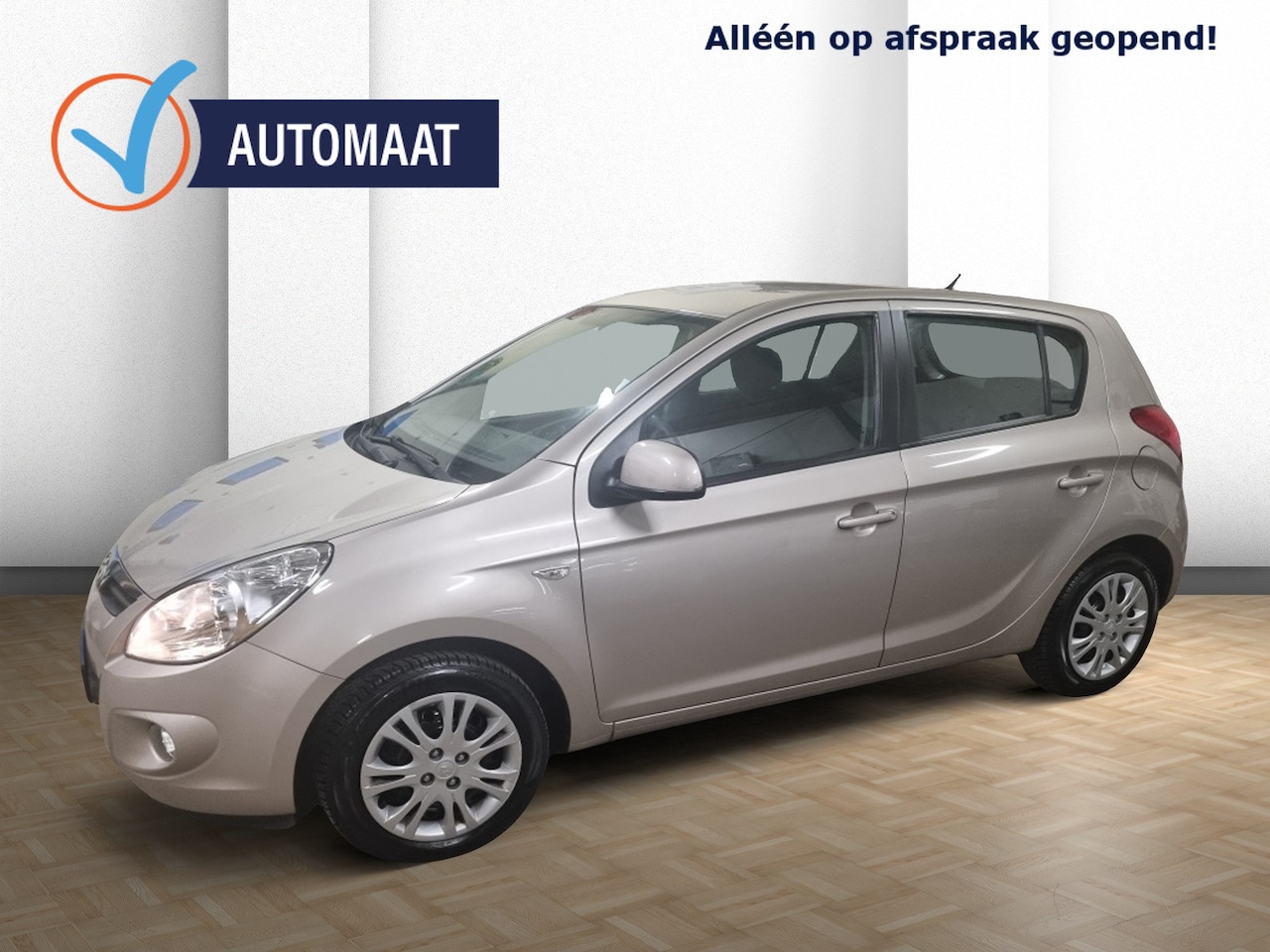 Hyundai i20 - 1.4i i-Motion AUTOMAAT 5drs Airco Nap 100PK - AutoWereld.nl