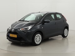 Toyota Aygo - 1.0 VVT-i x-play | Apple Carplay / Android Auto | Airco | Camera