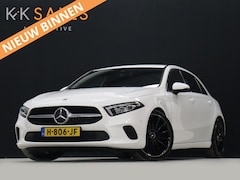 Mercedes-Benz A-klasse - 180 Sport Business [APPLE CARPLAY, CAMERA, LED, SPORTSTOELEN, STOELVERWARMING, TREKHAAK, N