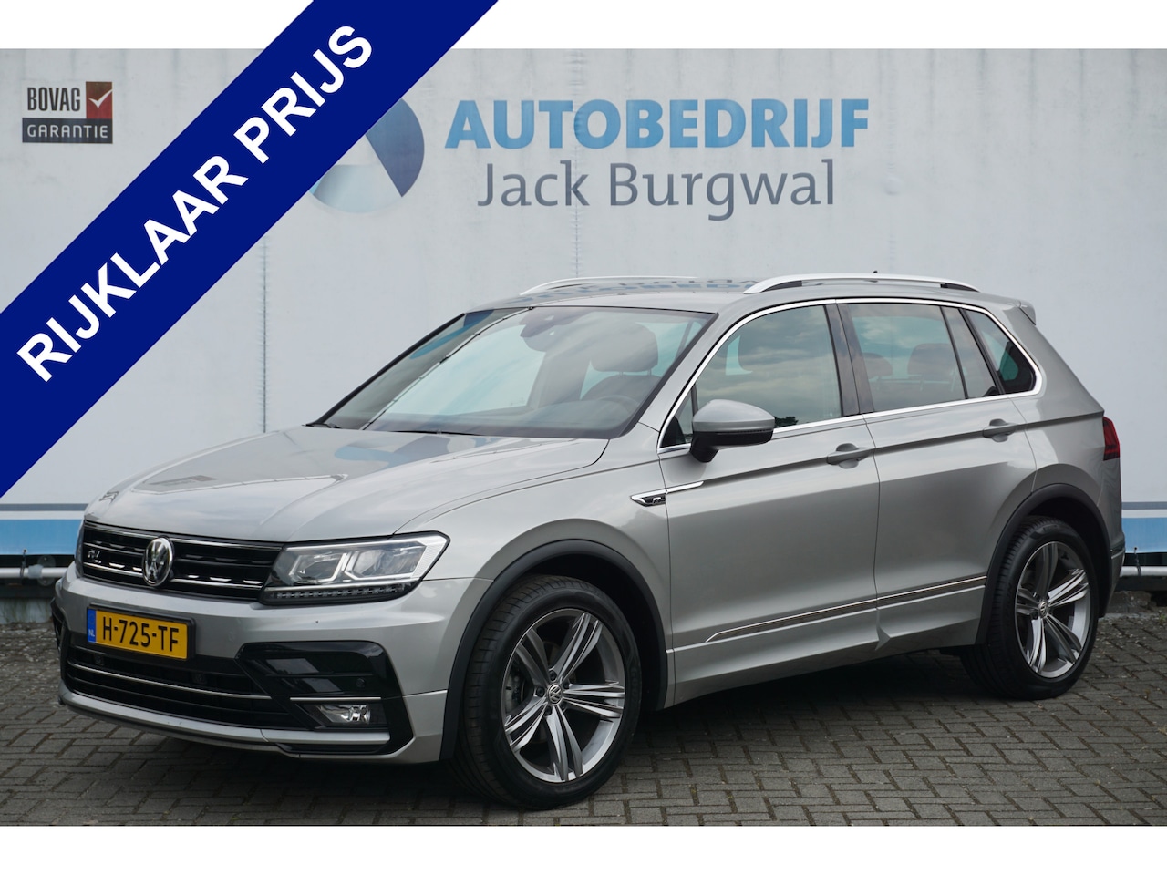 Volkswagen Tiguan - 1.5 TSI DSG 150PK ACT R-Line Digital dashboard | ACC | Navi *All in prijs* - AutoWereld.nl